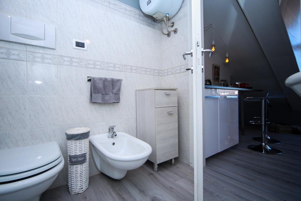 Stylish Loft Gioia Apartment Turin Exterior photo